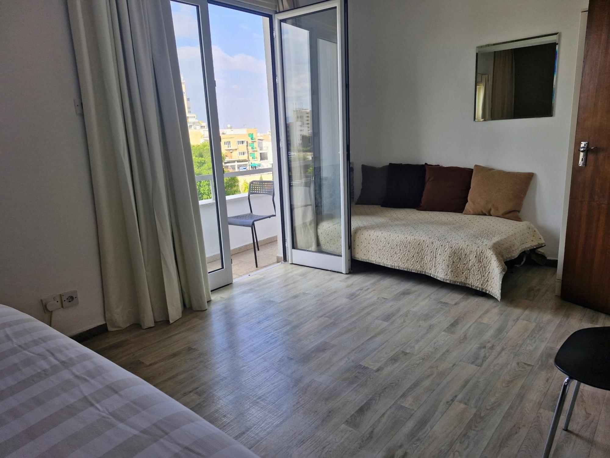 Apartamento Downtown Living By 'Flats Nicosia' Exterior foto